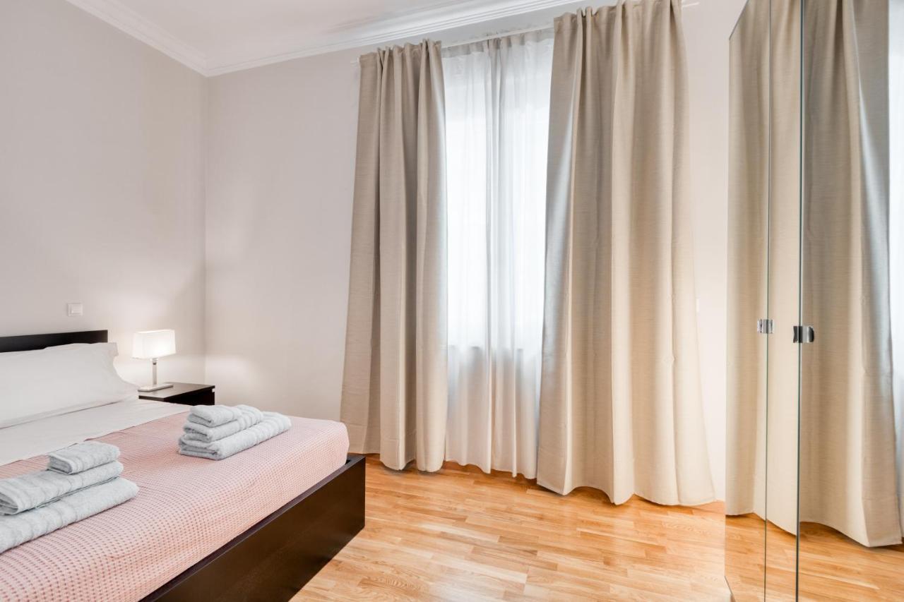 Modern 2-Bedroom Apt, 200M From The Acropolis Athen Exterior foto